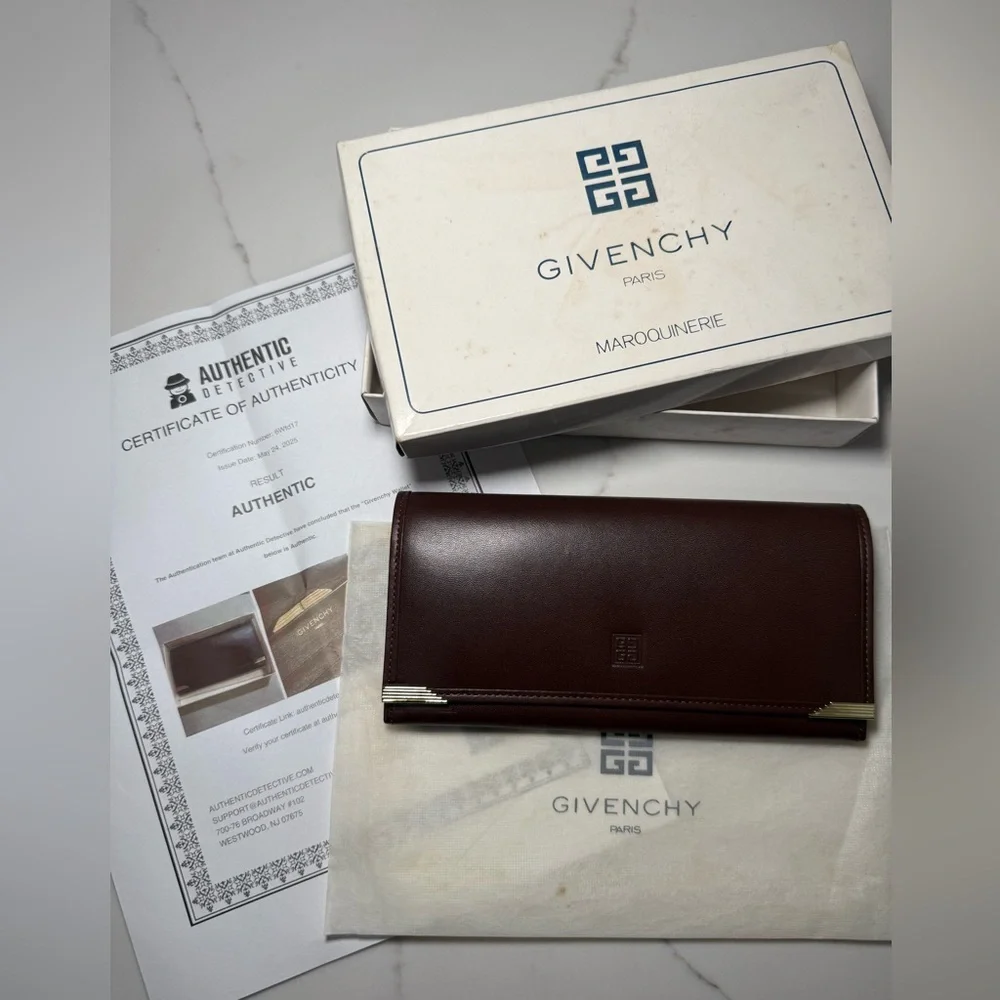 VTG Authentic Givenchy Long Leather Kiss-Snap WALLET, With COA